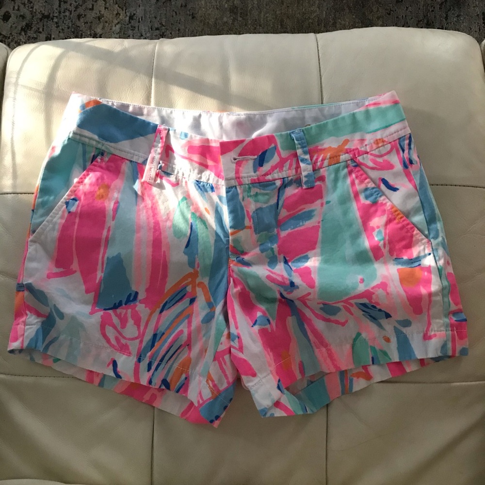 Lilly Pulitzer Callahan shorts size 2